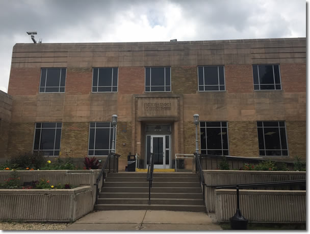 Metropolitan Wastewater Treatment Plant Administration Building